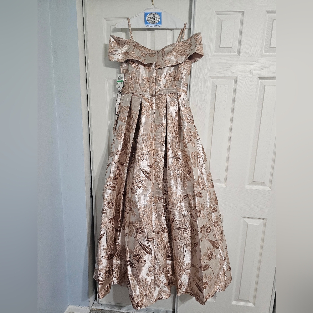 Morgan & Co. Gold Pleated Wrap Gown - Picture 5 of 6